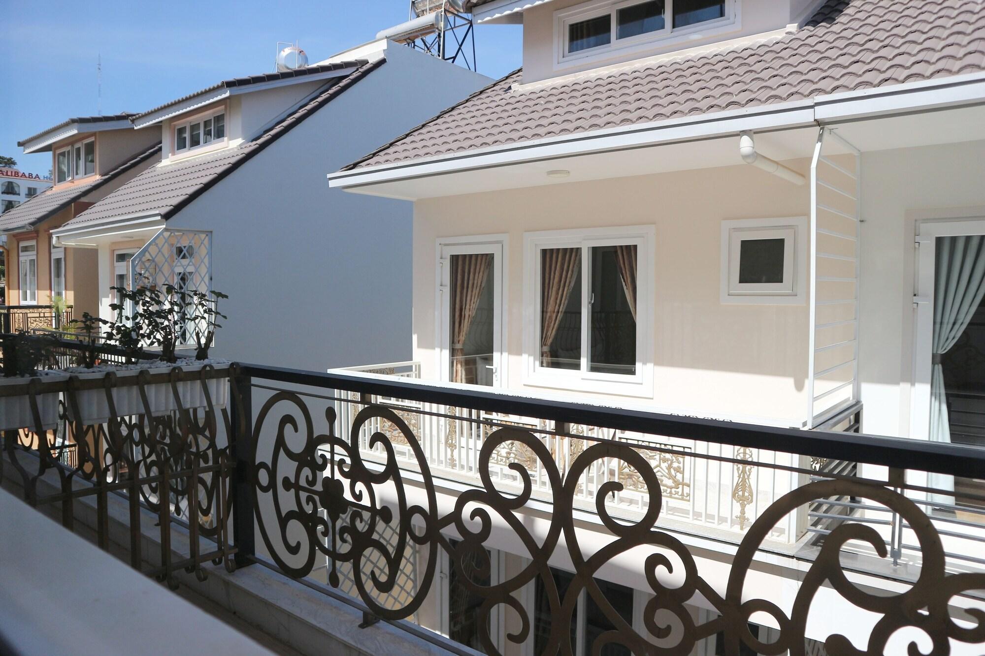 Phuong Anh Hotel دالات المظهر الخارجي الصورة